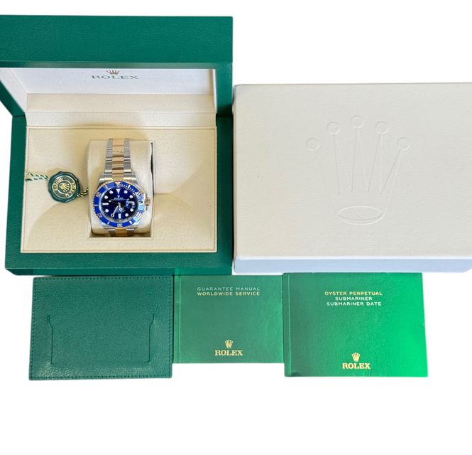 Rolex Submariner 126613 LB Image 5